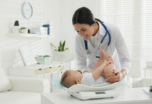 Meet Your Baby’s First Specialist: What a Neonatologist Actually Does