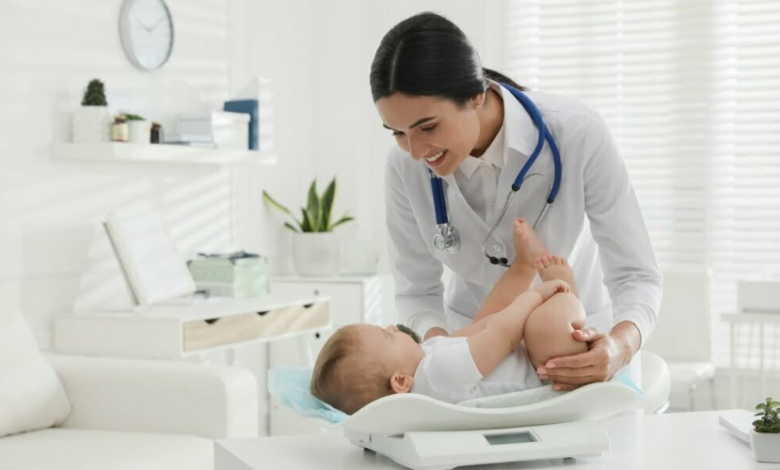 Meet Your Baby’s First Specialist: What a Neonatologist Actually Does